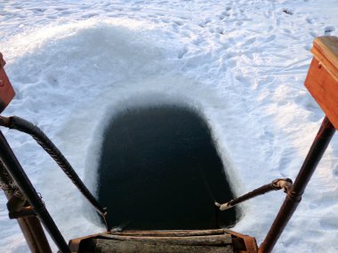 Ice çukur