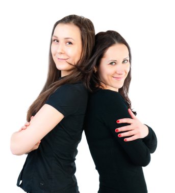 Genç Kızlar birbirlerine sırtlarını vardı