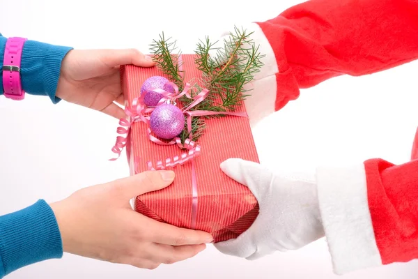 Handing out of presents — Stock Photo, Image