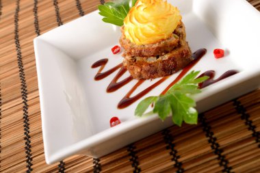 kıyma kahverengi ile patates püresi