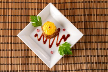 kıyma kahverengi ile patates püresi