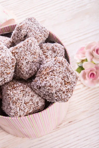 Gingerbreads met chocolade en kokos — Stockfoto