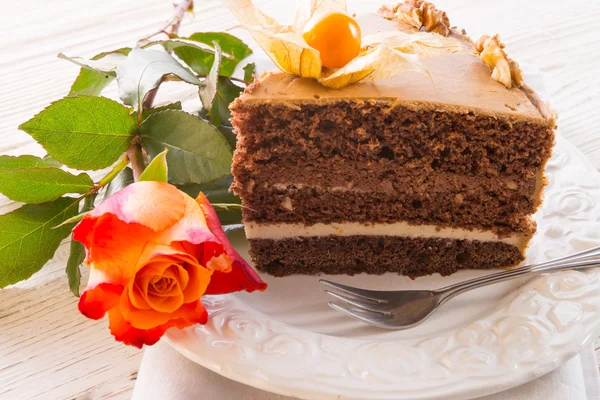 Kuchen mit Rosen — Stockfoto