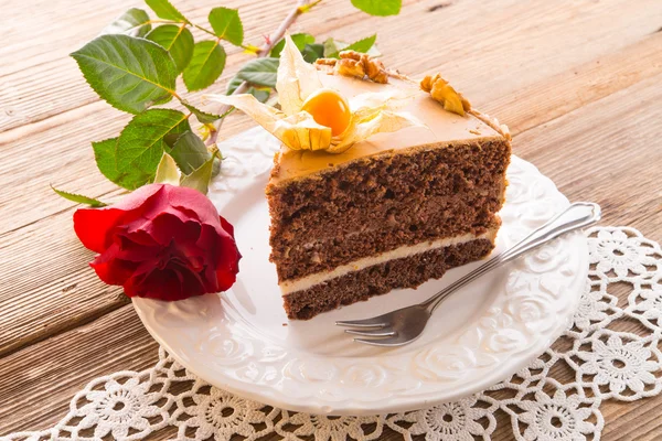 Bolo com rosas — Fotografia de Stock