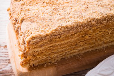 katmanlı karamelli pasta