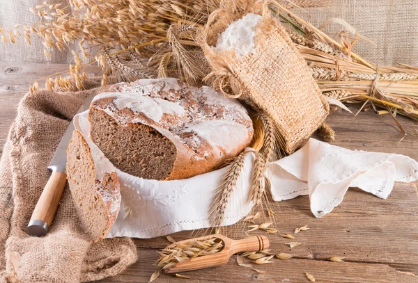 Freshly baked traditional bread — Stock Photo, Image