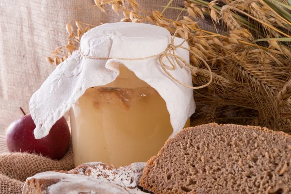 Freshly baked traditional bread — Stock Photo, Image