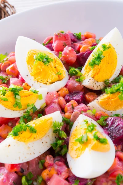 Red beet salad with egg — Stock Photo, Image