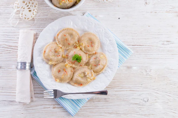 Pierogi com carne — Fotografia de Stock