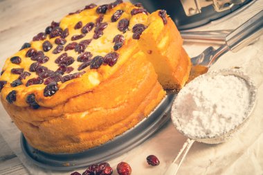 Kızılcık cheesecake - vintage etkisi