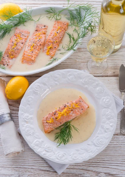 Zalm met dille gegrilde — Stockfoto