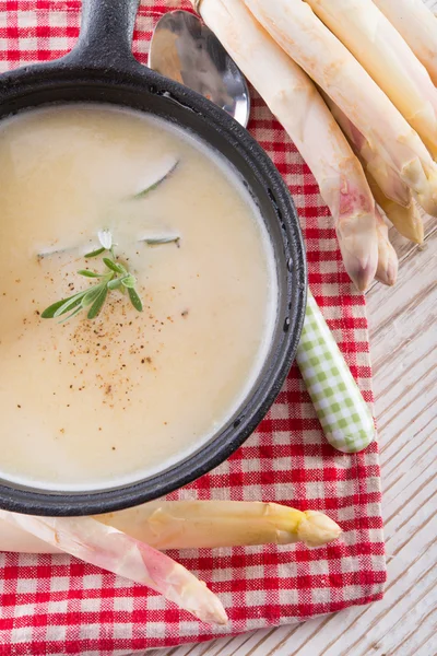 Zupa szparagowa — Zdjęcie stockowe