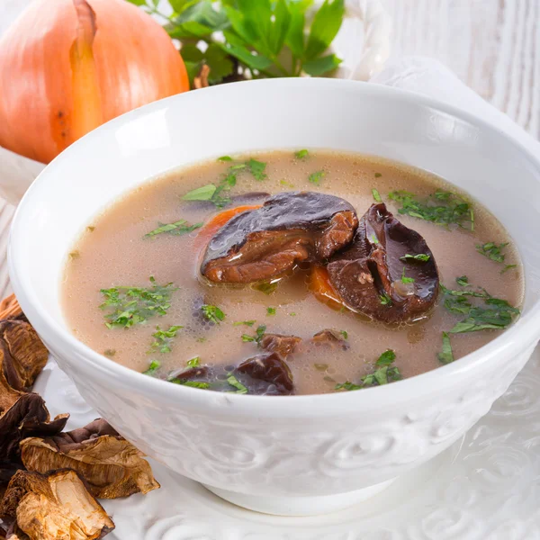 Soupe aux champignons de pierre — Photo