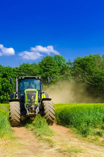 Tractor with baler — Stock Photo, Image