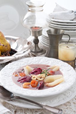 Lehçe çorbası czernina.