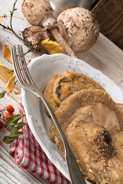 Roasted parasol mushroom — Stock Photo, Image