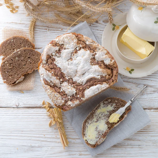 Zelfs gebakken brood — Stockfoto