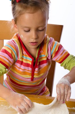 aşçı içinde küçük kızlar