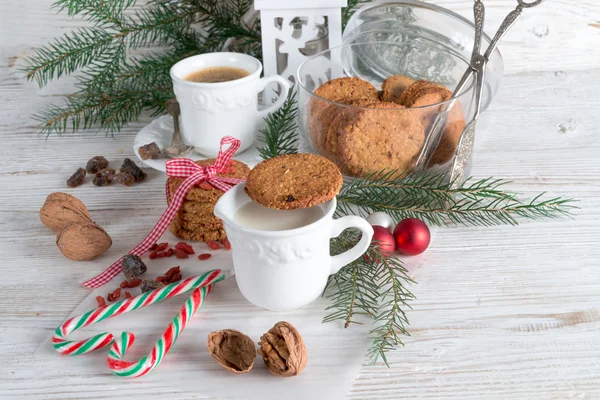 Milk and cookies for santa — Stock Photo, Image