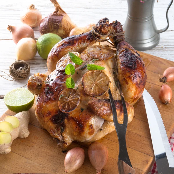 Roasted chickens with ginger and lime marinade — Stock Photo, Image