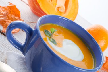 Balkabağı çorbası.