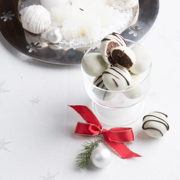 Gingerbreads kleine bal — Stockfoto