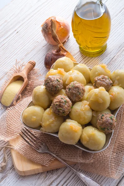 Dumplings with meatball — Stock Photo, Image