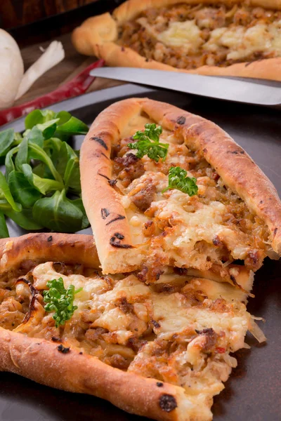 Home-baked pide — Stock Photo, Image