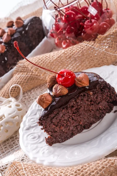 Choklad valnöt kaka — Stockfoto