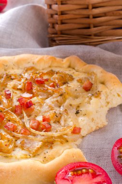 soğan tart ve federweisser