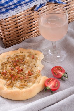 soğan tart ve federweisser