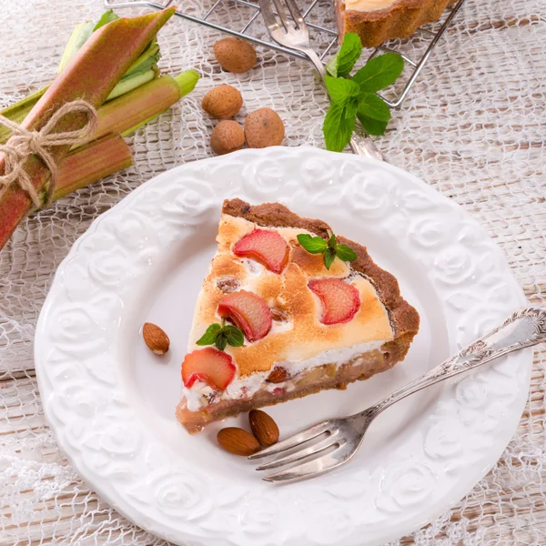 Rhubarb cake — Stock Photo, Image