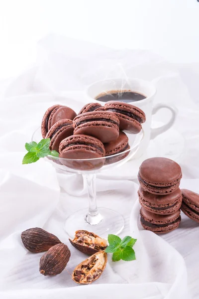 Macarons de chocolate com cardamomo — Fotografia de Stock