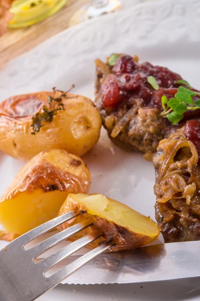 Roasted liver with bake potato — Stock Photo, Image