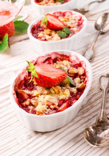 Strawberry Crumble — Stock Photo, Image