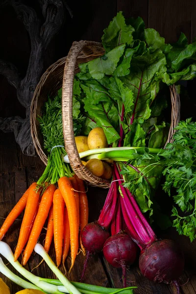 Cesta Con Diferentes Verduras Remolacha Zanahoria — Foto de Stock