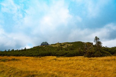 Dev Dağlar (Karkonosze) sonbahar manzarası