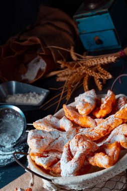 Raderkkuchen geleneksel bir Polonya pastasıdır..