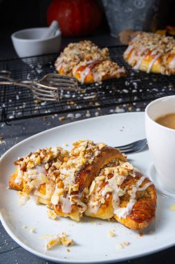 Polonya St. Martin Günü Kruvasanları (Marcinki)