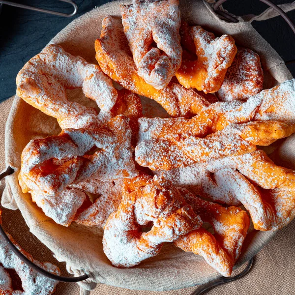 Raderkkuchen Een Traditioneel Pools Varkensdeeg — Stockfoto