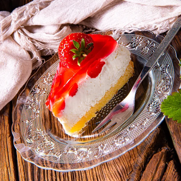 Torta Formaggio Cremosa Con Fragole — Foto Stock