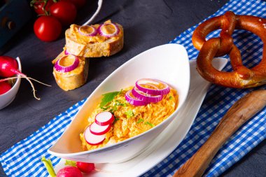 Bavyera Obazda Güney Almanya 'dan bir klasik