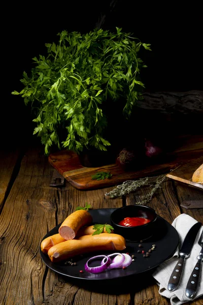 Lezzetli, sıcak jambonlu sosis.