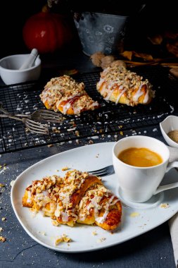 Polonya St. Martin Günü Kruvasanları (Marcinki)