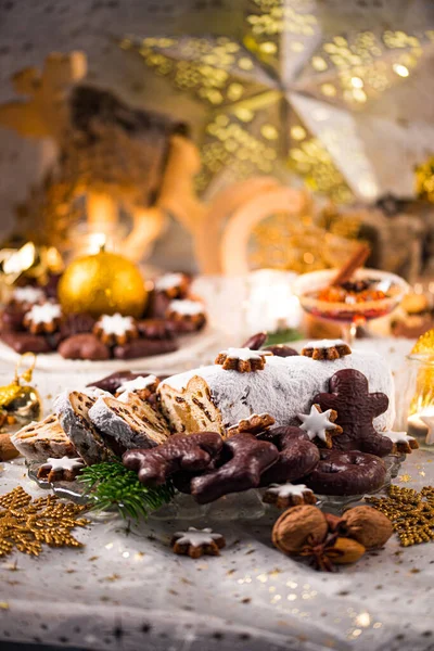 Table Noël Décorée Avec Des Bonbons — Photo