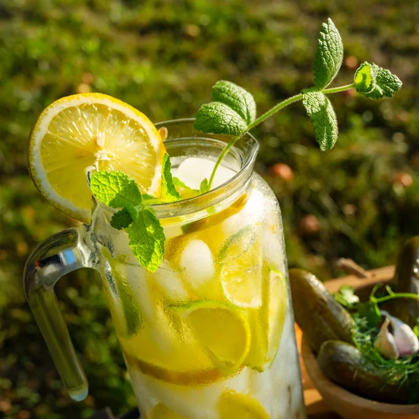 Cold Lemonade Mint Lemon — Stock Photo, Image