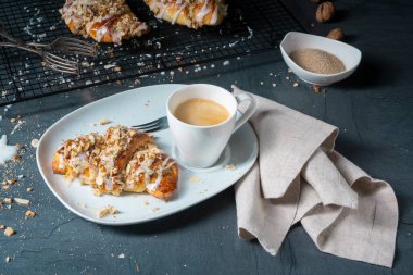 Polonya St. Martin Günü Kruvasanları (Marcinki)