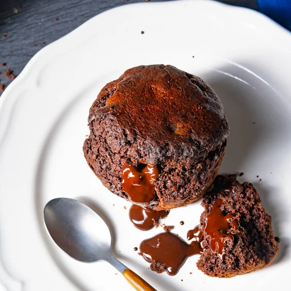 Läckra Chokladmuffins Med Chokladchips — Stockfoto