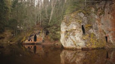 Ligatne 'deki kırmızı kum tepesi