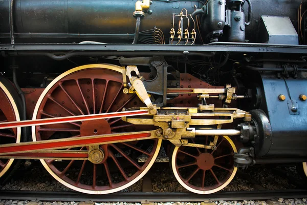 Eski buharlı tren, tekerlekler — Stok fotoğraf